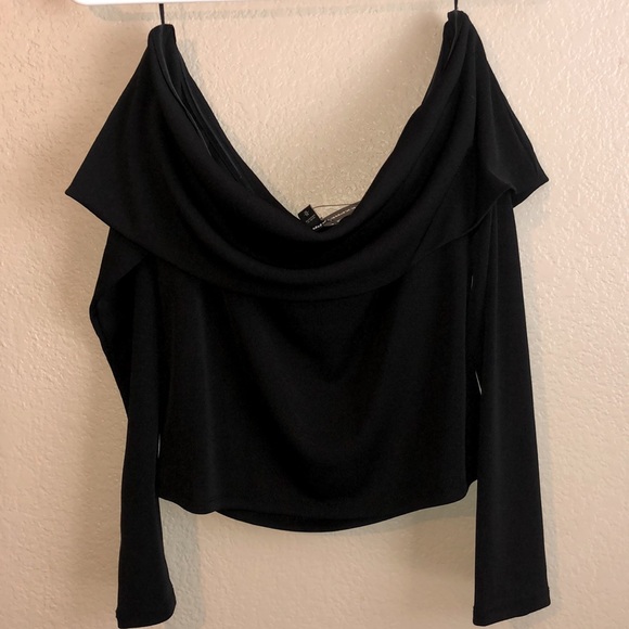 NWT Express Top - Picture 3 of 5